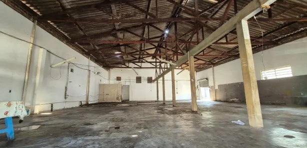 Galpão / Depósito / Armazém para venda ou aluguel, 250m² no Campos Elíseos, Resende
