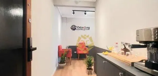 Conjunto Comercial / Sala à venda, 56m² no Rebouças, Curitiba