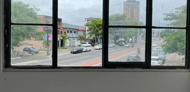 Prédio Inteiro com 4 Quartos à venda, 100m² no Centro, Camaçari