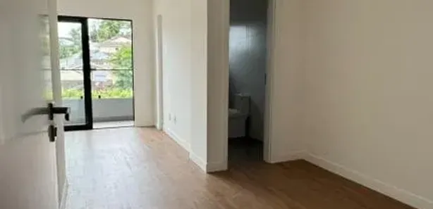 Sobrado com 3 Quartos à venda, 114m² no São Marcos, Joinville
