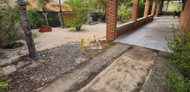 Fazenda / Sítio / Chácara com 4 Quartos à venda, 280m² no Jacaúna, Aquiraz