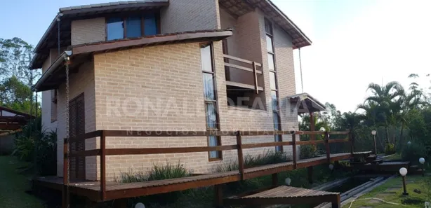 Sobrado com 4 Quartos à venda, 415m² no Loteamento Chacara Parque Oriente, Embu-Guaçu