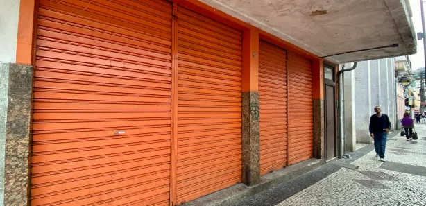 Loja / Salão / Ponto Comercial para alugar, 240m² no Centro, Petrópolis
