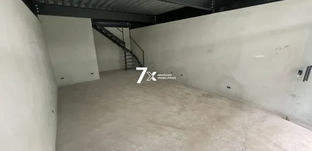 Loja / Salão / Ponto Comercial para alugar, 71m² no Parque Ipiranga, Resende