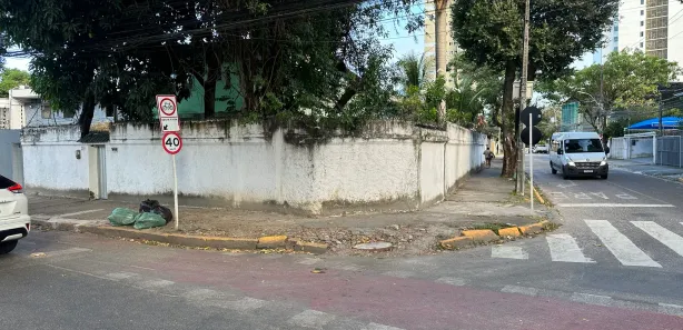 Sobrado com 5 Quartos à venda, 260m² no Espinheiro, Recife