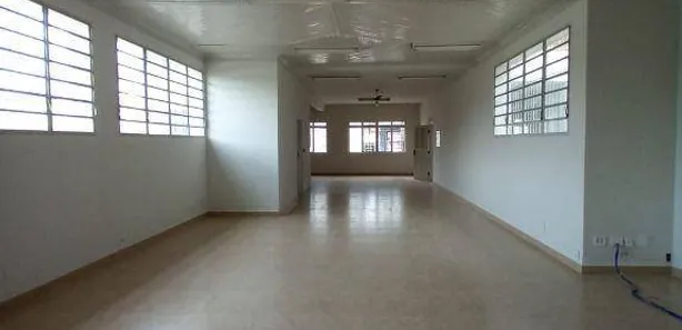 Casa Comercial com 4 Quartos para venda ou aluguel, 297m² no Centro, Guaratinguetá