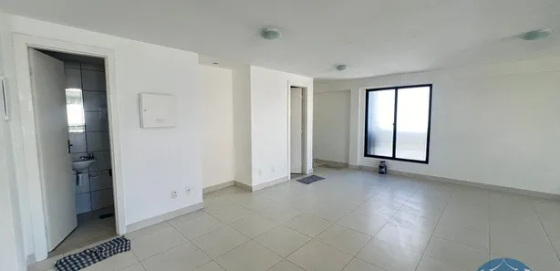 Loja / Salão / Ponto Comercial à venda, 74m² no Petrópolis, Natal