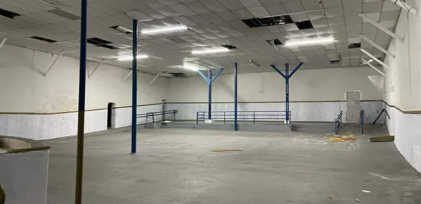 Galpão / Depósito / Armazém para alugar, 1000m² no Parque São Vicente, São Vicente