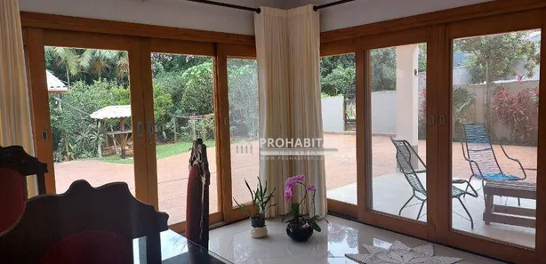 Sobrado com 3 Quartos à venda, 350m² no Loteamento Chacaras Embu-Guacu, Embu-Guaçu