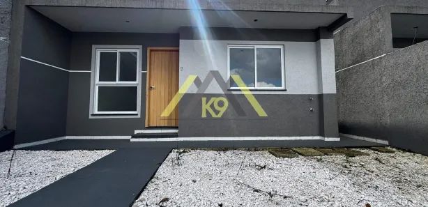 Casa de Condomínio com 3 Quartos à venda, 60m² no Embu, Colombo