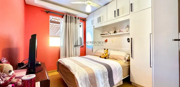 Casa de Condomínio com 2 Quartos à venda, 50m² no Uberaba, Curitiba