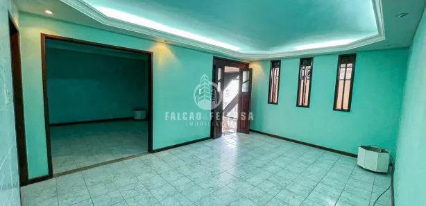 Casa com 4 Quartos à venda, 196m² no Cajazeiras VI, Salvador