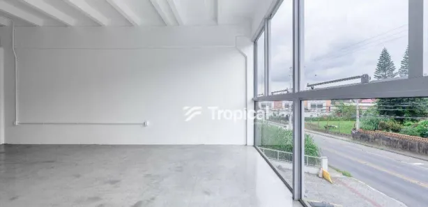 Conjunto Comercial / Sala para alugar, 50m² no Velha Central, Blumenau
