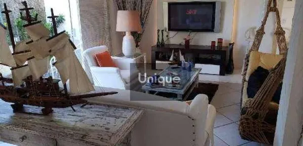 Casa de Condomínio com 3 Quartos à venda, 110m² no Centro, Armação dos Búzios