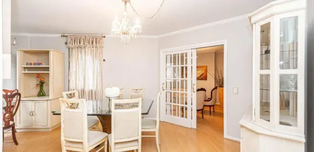 Apartamento com 3 Quartos para alugar, 149m² no Centro, Curitiba