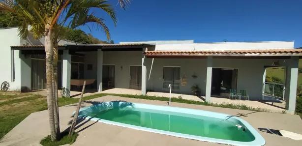 Fazenda / Sítio / Chácara com 4 Quartos à venda, 2490m² no , Redenção da Serra