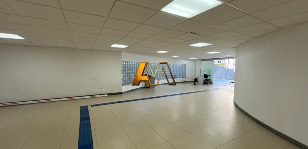 Prédio Inteiro à venda, 17767m² no Imbuí, Salvador