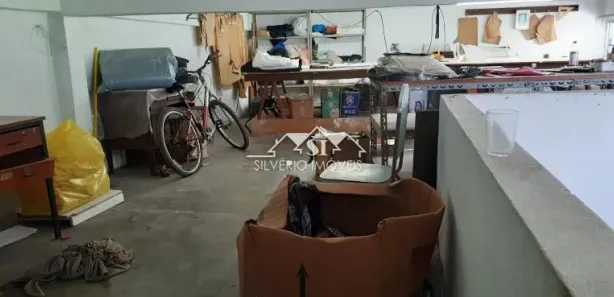 Loja / Salão / Ponto Comercial à venda, 50m² no Chácara Flora, Petrópolis