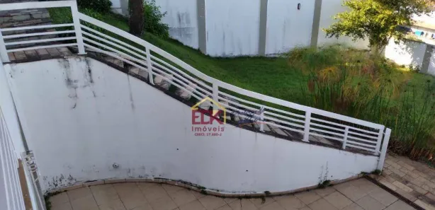 Sobrado com 3 Quartos à venda, 300m² no Jardim Amália, Volta Redonda