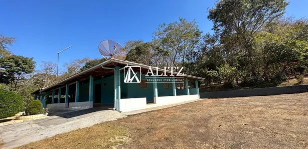 Fazenda / Sítio / Chácara com 4 Quartos à venda, 20000m² no , Nerópolis