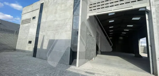 Galpão / Depósito / Armazém para alugar, 892m² no Distrito Industrial, Campina Grande