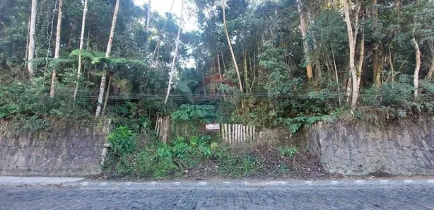 Terreno / Lote / Condomínio à venda, 9542m² no Bingen, Petrópolis