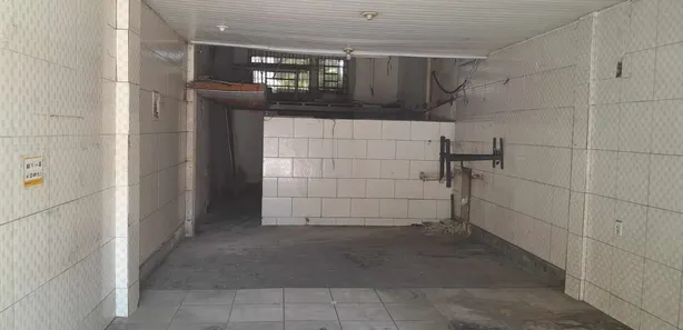 Galpão / Depósito / Armazém para alugar, 70m² no Centro, Nilópolis