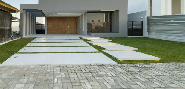 Casa de Condomínio com 3 Quartos à venda, 143m² no Maurício de Nassau, Caruaru