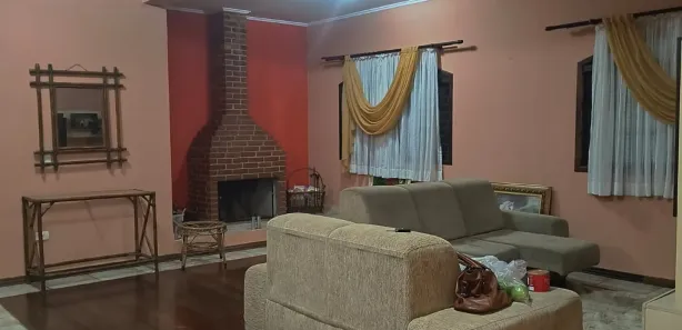 Fazenda / Sítio / Chácara com 7 Quartos para alugar, 350m² no , Mairinque