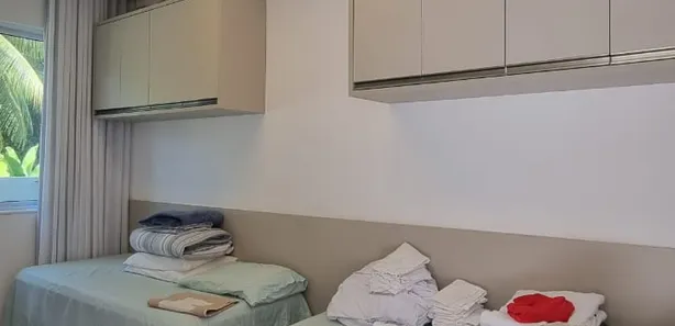 Casa de Condomínio com 6 Quartos à venda, 341m² no Gleba C, Camaçari