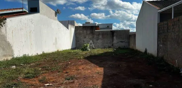 Terreno / Lote / Condomínio à venda, 200m² no Esmeralda, Cascavel