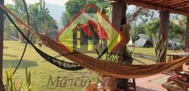Fazenda / Sítio / Chácara com 3 Quartos à venda, 220m² no Caçapava Velha, Caçapava