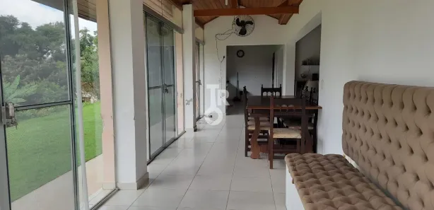 Fazenda / Sítio / Chácara com 3 Quartos à venda, 311m² no Chácaras do Guacuri, Itupeva