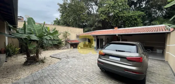 Casa com 3 Quartos à venda, 198m² no Água Verde, Blumenau