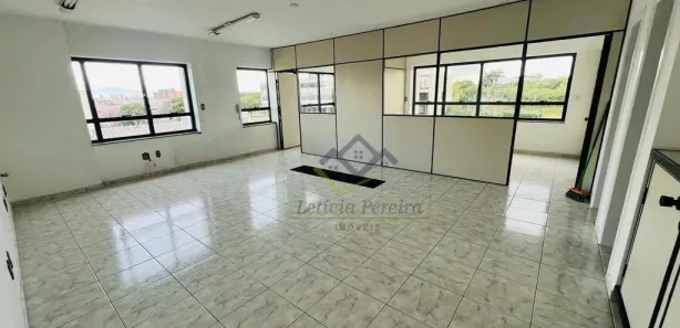 Conjunto Comercial / Sala à venda, 70m² no Jardim Paulista, Suzano