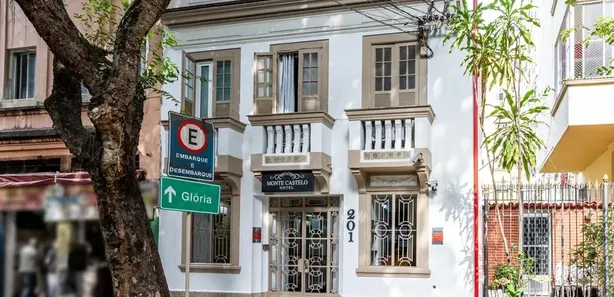 Hotel / Motel / Pousada com 42 Quartos à venda, 1070m² no Glória, Rio de Janeiro