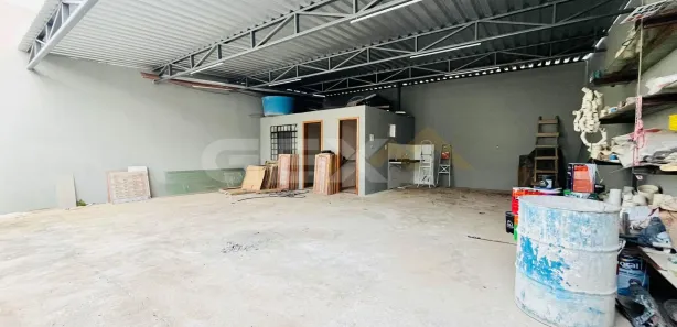 Galpão / Depósito / Armazém com 1 Quarto à venda, 108m² no Sagrada Família, Divinópolis