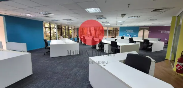 Andar / Laje corporativa para alugar, 550m² no Green Valley Alphaville, Barueri