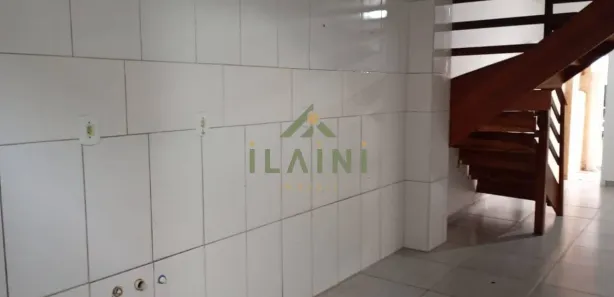 Sobrado com 2 Quartos para alugar, 80m² no Areias, Camboriú