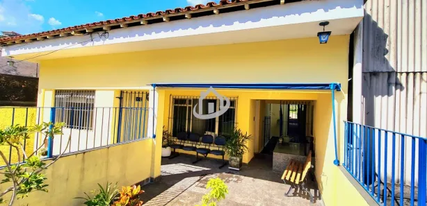 Casa Comercial com 2 Quartos à venda, 179m² no Jardim Sílvia, Embu das Artes