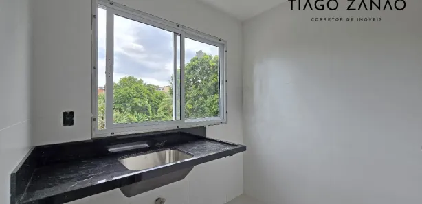Casa com 3 Quartos à venda, 115m² no São Patrício, Serra