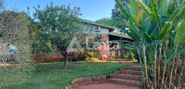 Fazenda / Sítio / Chácara com 2 Quartos para venda ou aluguel, 560m² no Nova Veneza, Paulínia