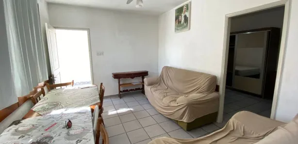 Casa de Condomínio com 2 Quartos para alugar, 64m² no Guilhermina, Praia Grande