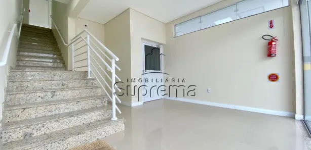 Loja / Salão / Ponto Comercial à venda, 1070m² no Cordeiros, Itajaí