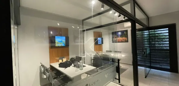 Casa Comercial para alugar, 156m² no Vila Olímpia, São Paulo