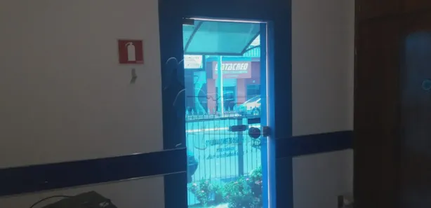 Loja / Salão / Ponto Comercial com 6 Quartos para alugar, 200m² no Vila Oliveira, Jardinópolis