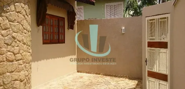 Casa com 3 Quartos para venda ou aluguel, 213m² no Jardim Tinen, Araraquara