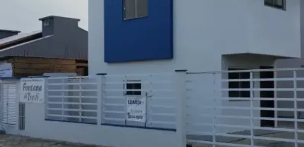 Casa com 2 Quartos para alugar, 69m² no Itacolomi, Balneário Piçarras