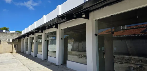 Loja / Salão / Ponto Comercial para alugar, 25m² no São José, Aracaju