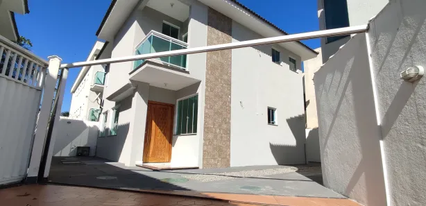 Casa com 4 Quartos para alugar, 140m² no Jardim Bela Vista, Rio das Ostras